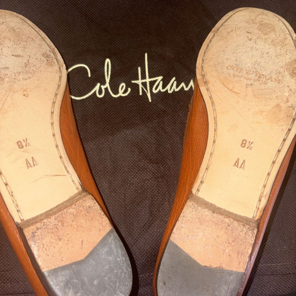 Vintage COLE-HAAN Italian Made WOMENS TASSEL LOAFERS Leather 8.5AA DISCONTINUED - Picture 6 of 11